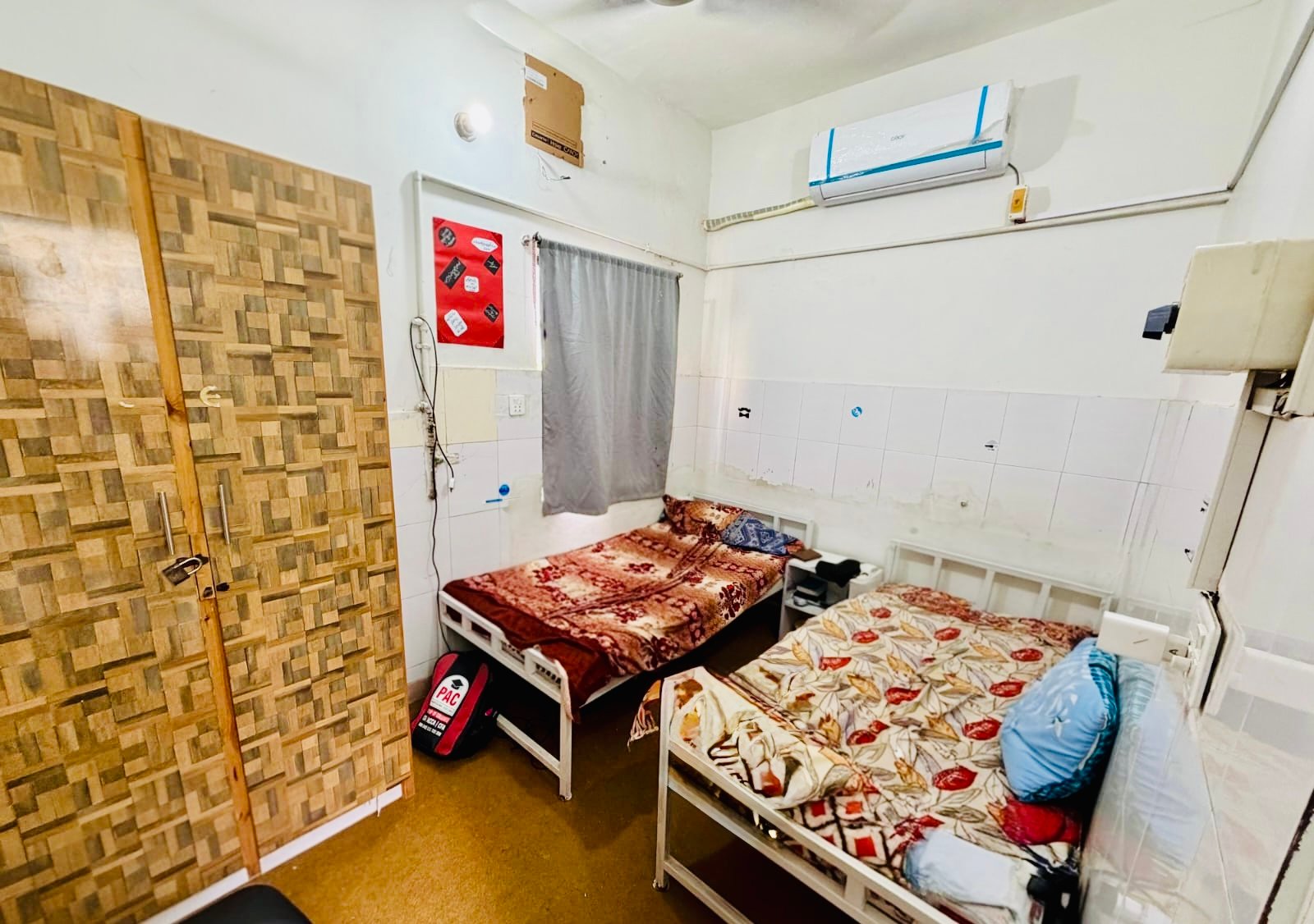 2 Seater Room